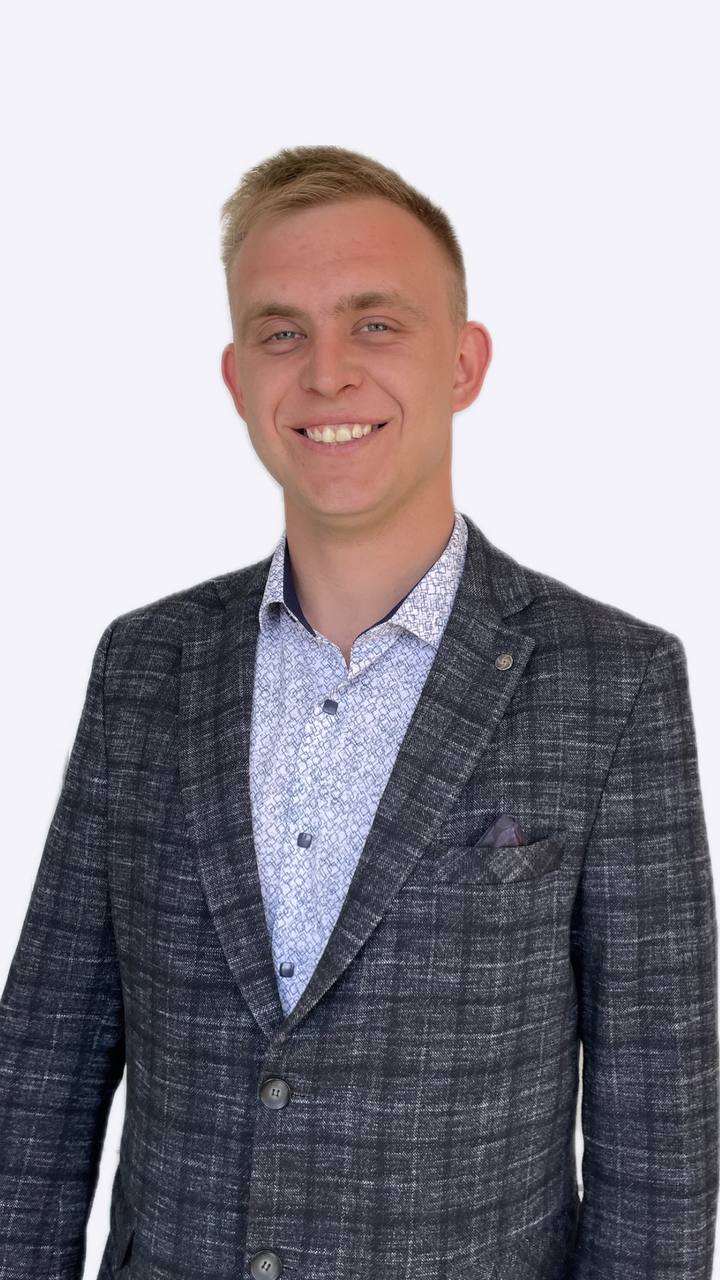 Коновалов Сергей Владимирович.